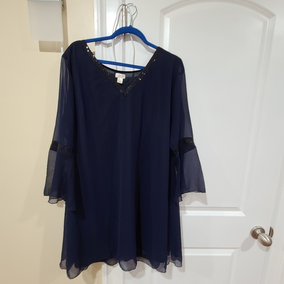 Dress - Picture 4 of 5